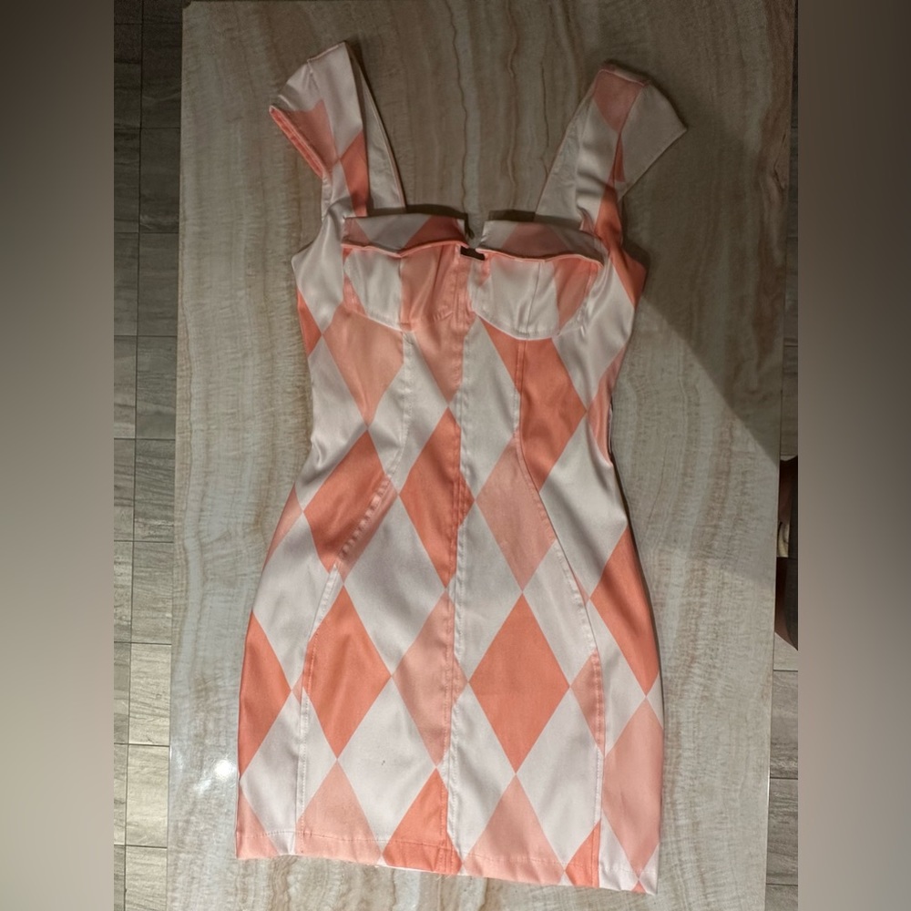 ASOS Elle woods vibes dress!